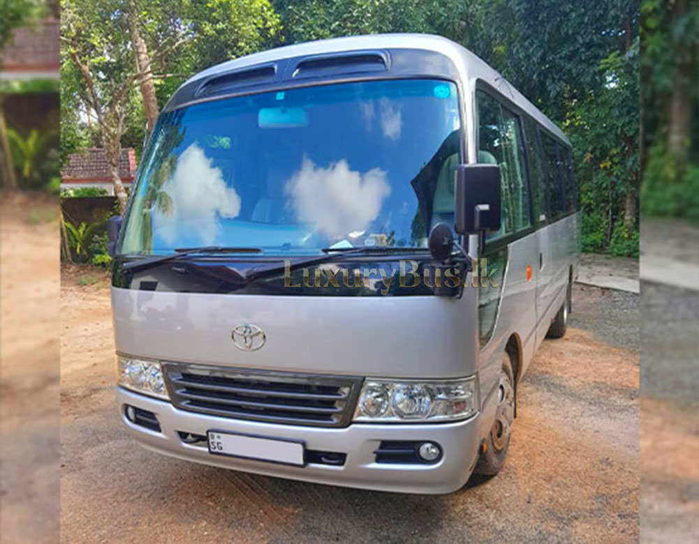 26-Seater-Bus Sri Lanka