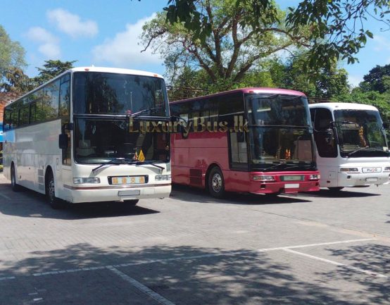 50-Seater-Luxury-Bus-in-Sri-Lanka